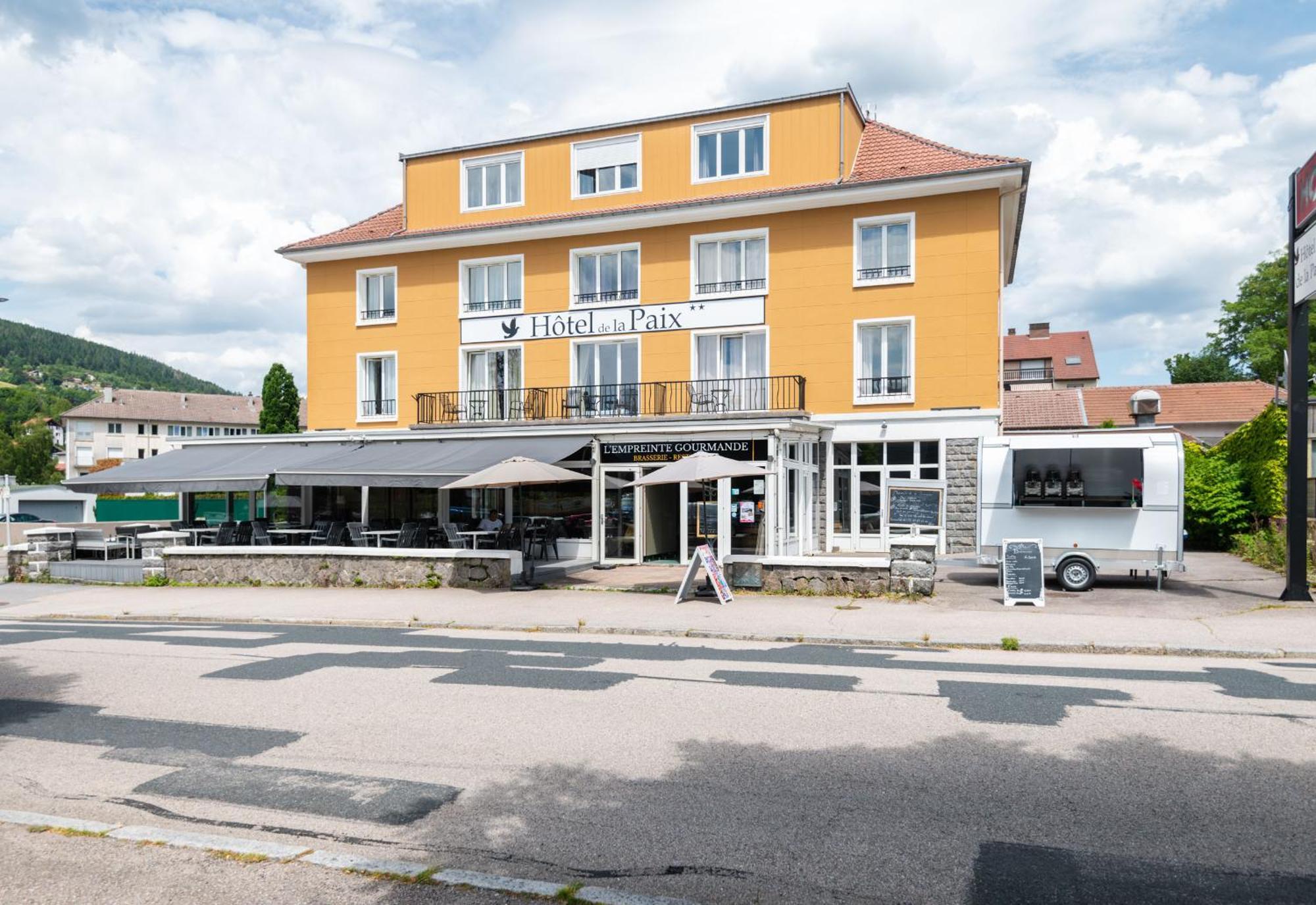 Hotel De La Paix Gerardmer Exterior photo